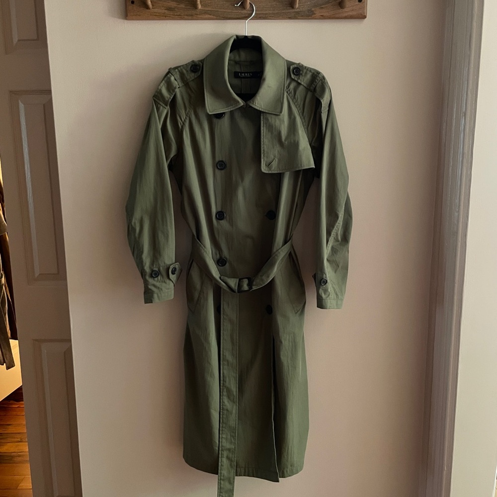 Lauren Ralph Lauren Classic Double Breasted Twill Trench Coat in Olive 4P